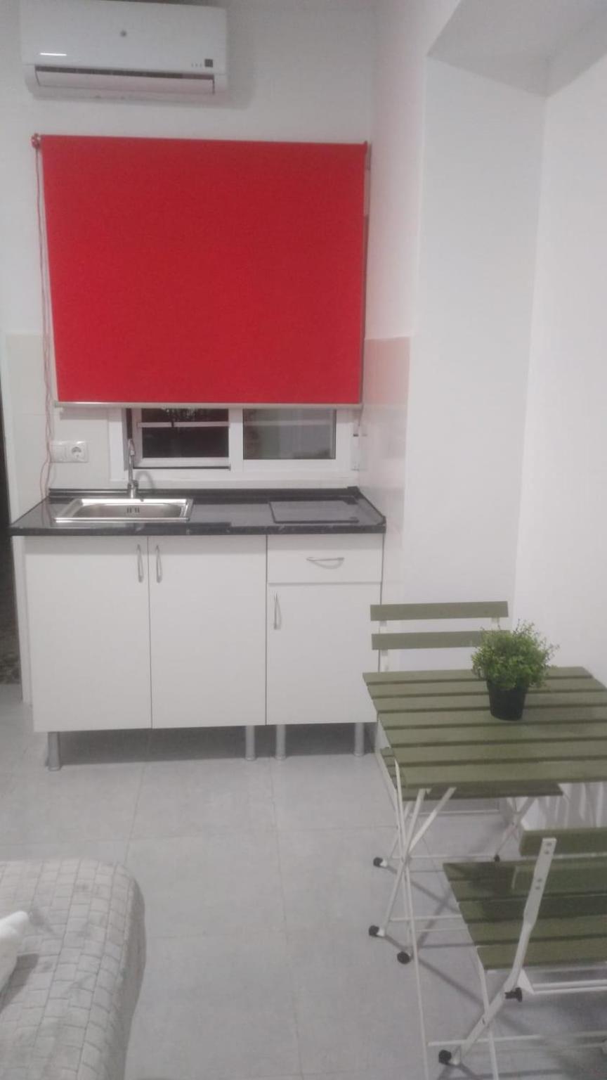 Estudio Encantador Cerca Del Carrefour Rosaleda 1 Málaga Exterior foto